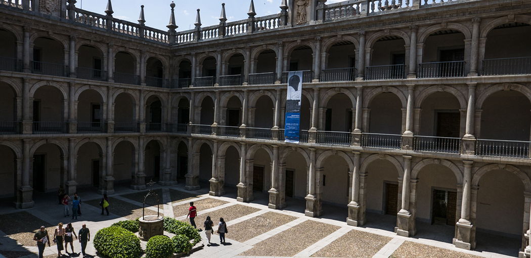Patio de Santo Tomás de Villanueva (Universidad Cisneriana)