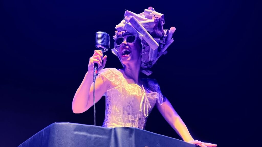 LA ALCARABÍA DE LOS CLÁSICOS