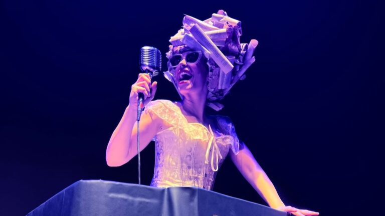 LA ALCARABÍA DE LOS CLÁSICOS